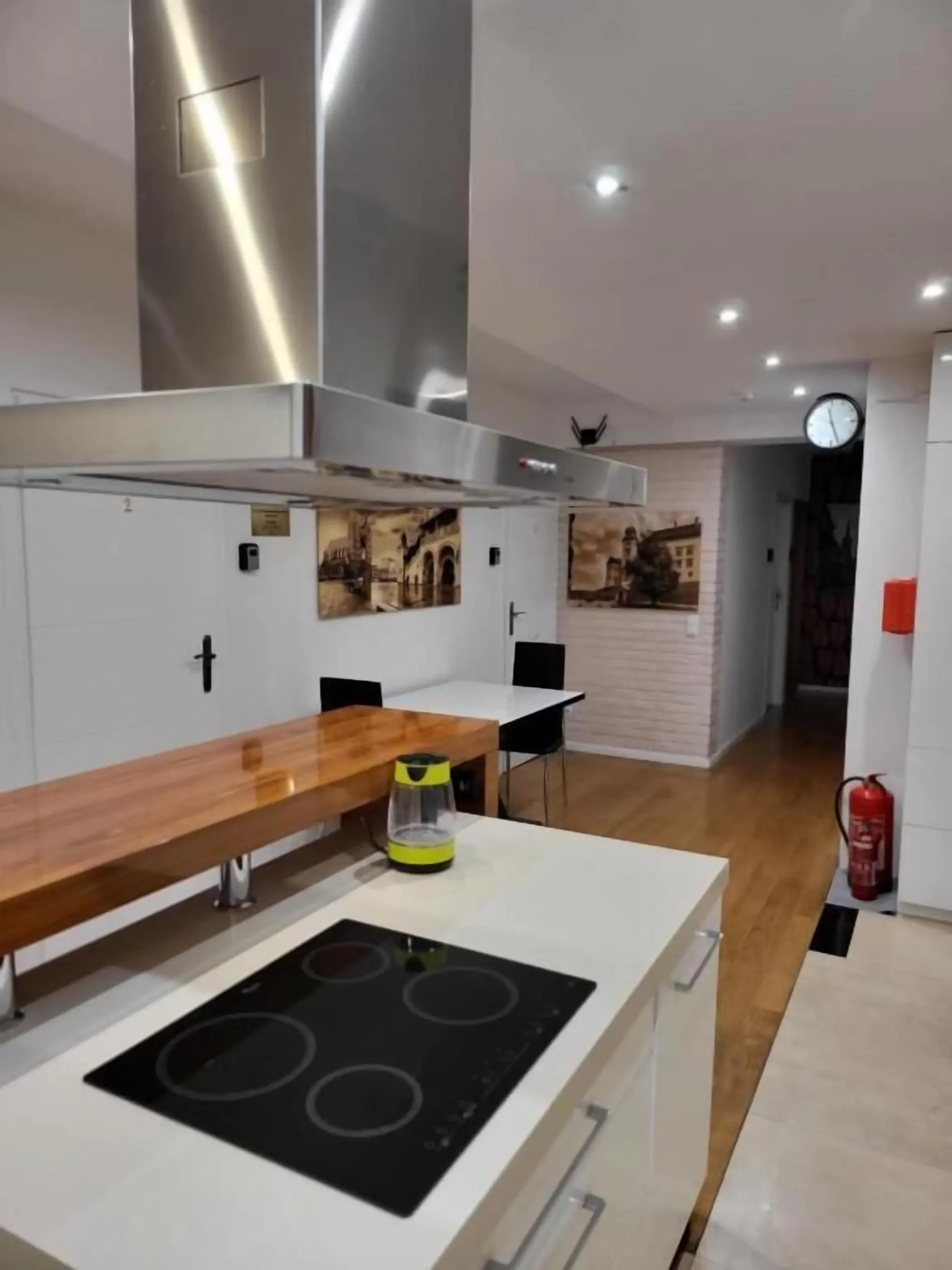 Apartament 127